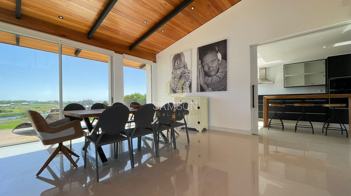 Casa ID.65507 - VENTA DE ESPECTACULAR CASA DE 4 DORMITORIOS EN PUEBLO MIO