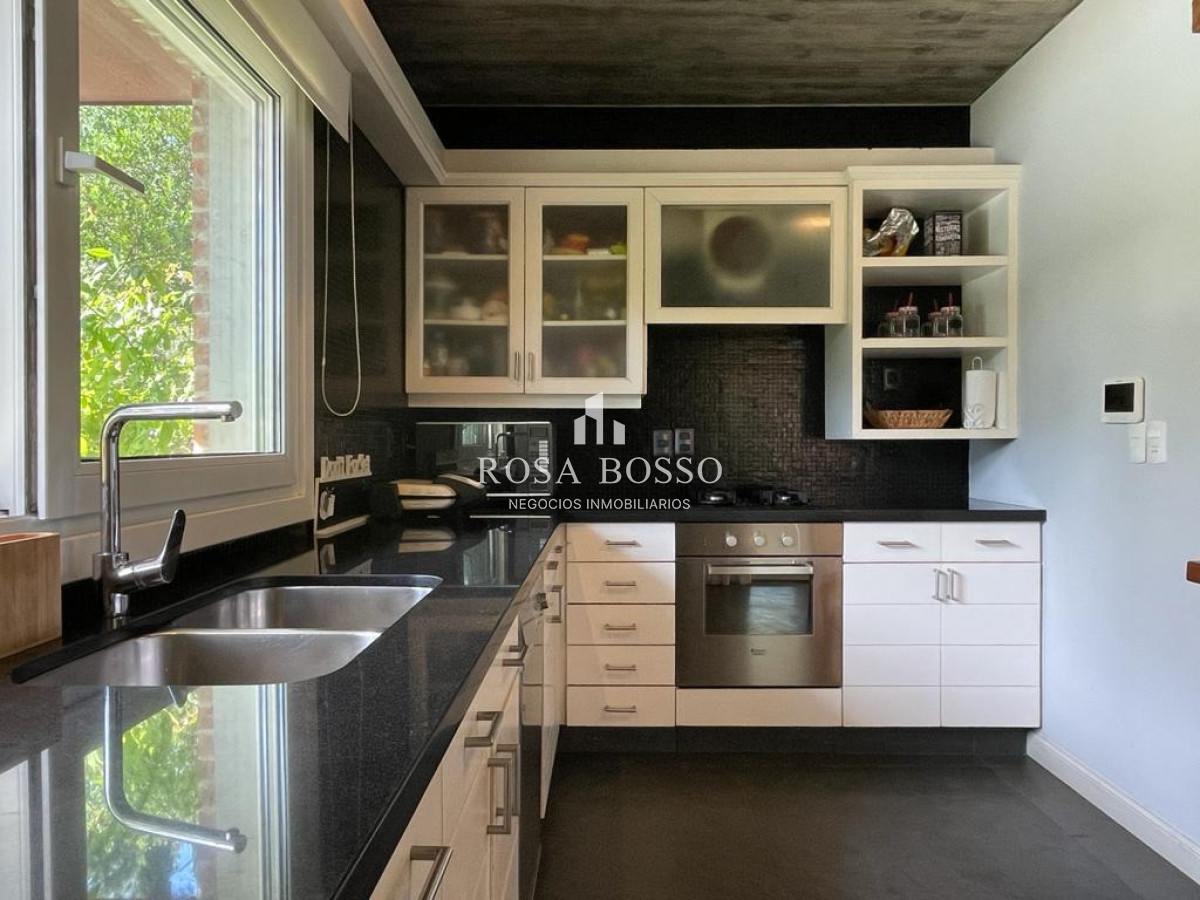 Apartamento ID.9142 - Casa en venta en zona Lugano Punta del Este 