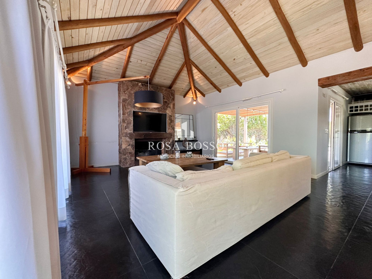 Apartamento ID.9142 - Casa en venta en zona Lugano Punta del Este 