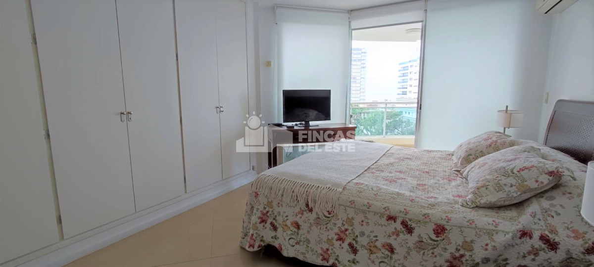 Apartamento ID.1409/DEPARTAMENTO-DE-3-DORMITORIOS-EN-SOL-Y-LUNA,-PUNTA-DEL-ESTE - DEPARTAMENTO DE 3 DORMITORIOS EN SOL Y LUNA, PUNTA DEL ESTE