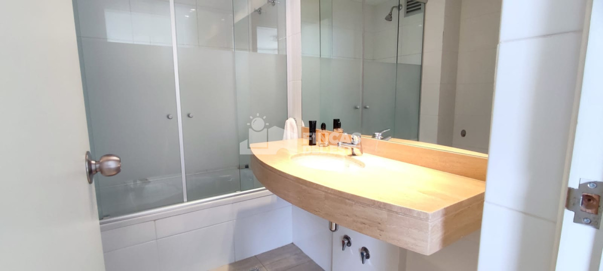 Apartamento ID.1409/DEPARTAMENTO-DE-3-DORMITORIOS-EN-SOL-Y-LUNA,-PUNTA-DEL-ESTE - DEPARTAMENTO DE 3 DORMITORIOS EN SOL Y LUNA, PUNTA DEL ESTE