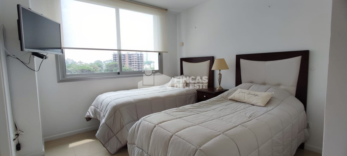 Apartamento ID.1409/DEPARTAMENTO-DE-3-DORMITORIOS-EN-SOL-Y-LUNA,-PUNTA-DEL-ESTE - DEPARTAMENTO DE 3 DORMITORIOS EN SOL Y LUNA, PUNTA DEL ESTE