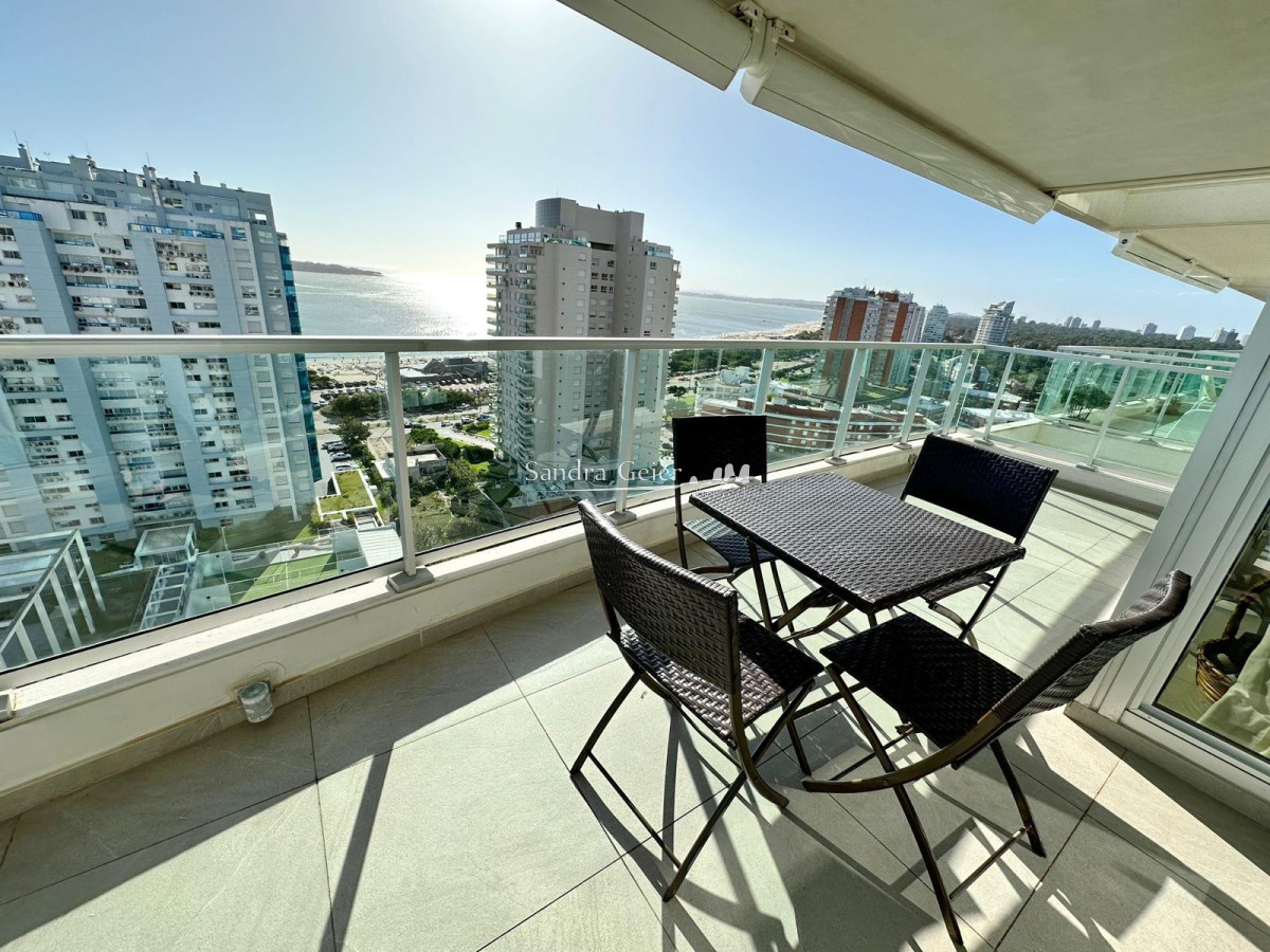 Apartamento ID.2029 -  Gala Tower, Mansa Gran vista al mar, venta,  Punta del Este