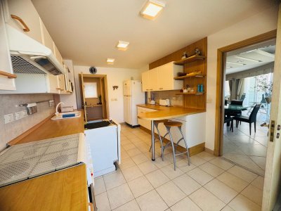 Apartamento ID.2866 - Apartamento de 3 dormitorios en venta en torre Nueva York, Punta del Este.