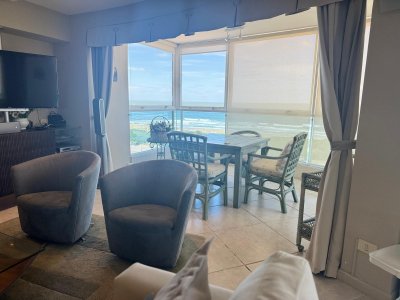 Apartamento ID.2866 - Apartamento de 3 dormitorios en venta en torre Nueva York, Punta del Este.