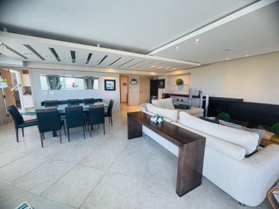 Apartamento ID.2866 - Apartamento de 3 dormitorios en venta en torre Nueva York, Punta del Este.