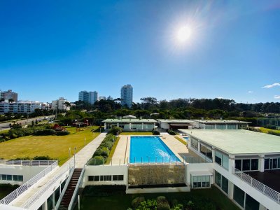Apartamento ID.1727 - DEPARTAMENTO EN TORRE LE PARC PUNTA DEL ESTE 