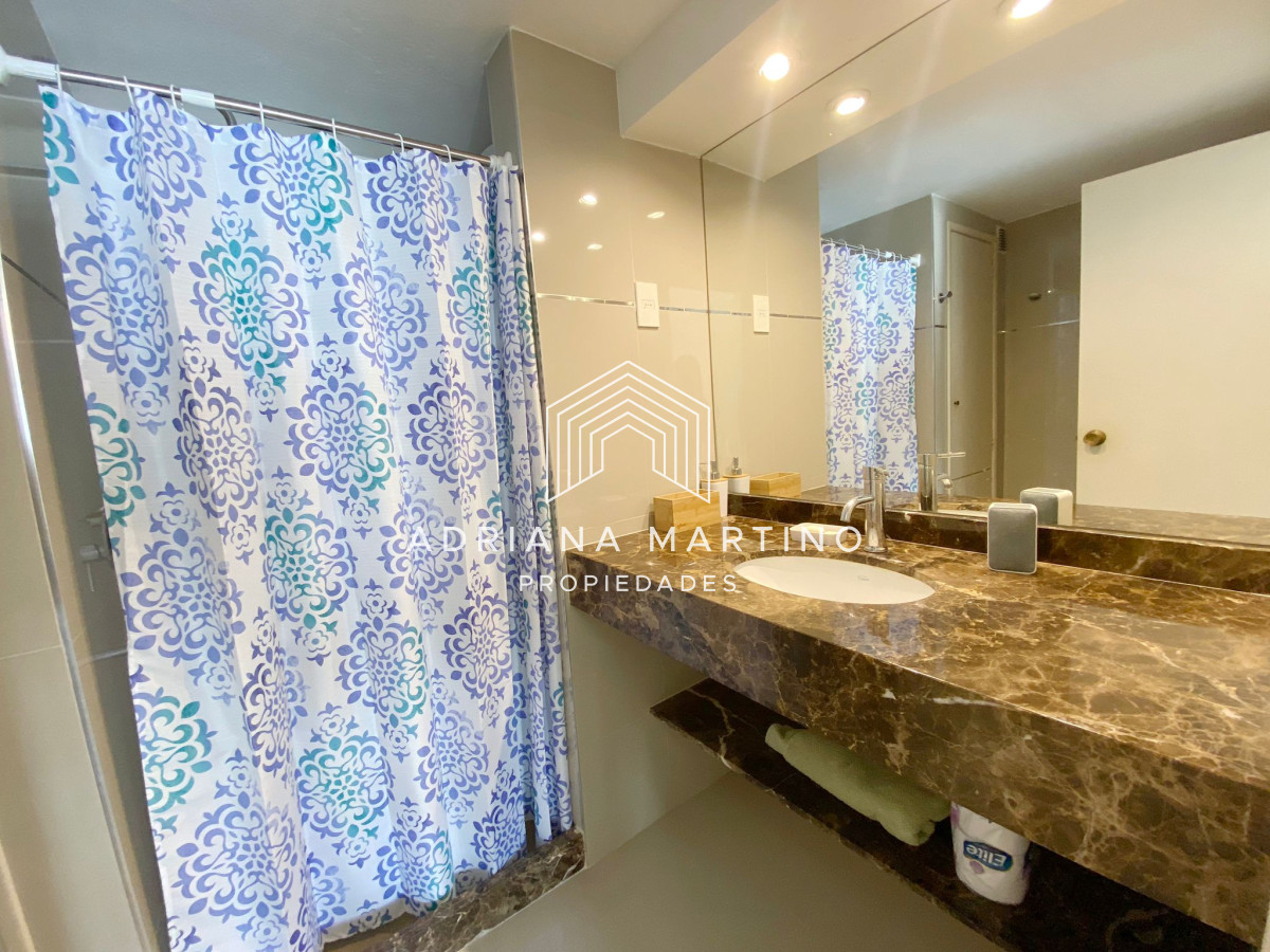 Apartamento ID.70105 - VENTA APARTAMENTO DE 3 DORMITORIOS EN TORRE DE CATEGORÍA