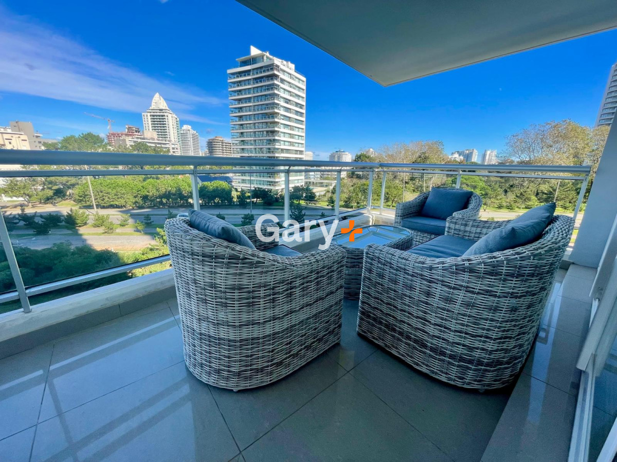 Apartamento ID.28701 - Apartamento de 1 dormitorio en venta Torre One, Brava, Punta del Este 