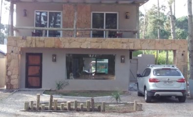 MUY LINDA CASA EN PARQUE BURNET