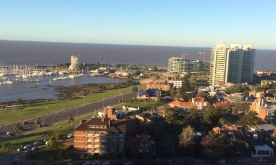 ESPECTACULAR VISTA EN EL MEJOR PUNTO DE MONTEVIDEO
