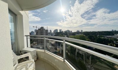 Departamento en Venta de 2 Dormitorios en Ocean Drive, Punta del Este