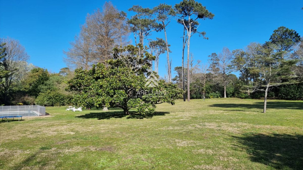 Casa ID.3329 - Venta casa 3 Dormitorios en Suite en San Rafael, Punta del Este