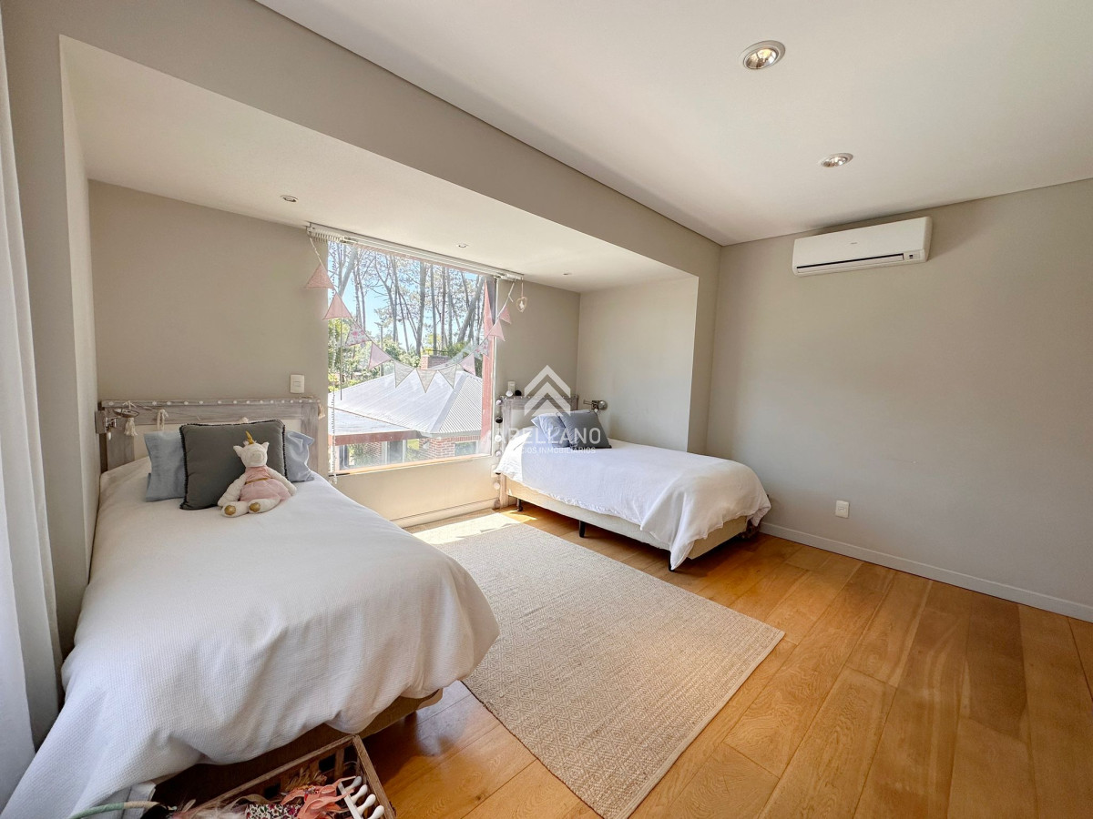 Casa ID.3332 - Casa en venta en zona Lugano