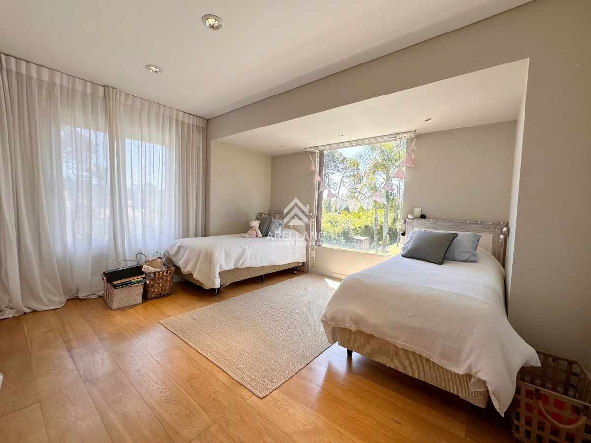 Casa ID.3332 - Casa en venta en zona Lugano
