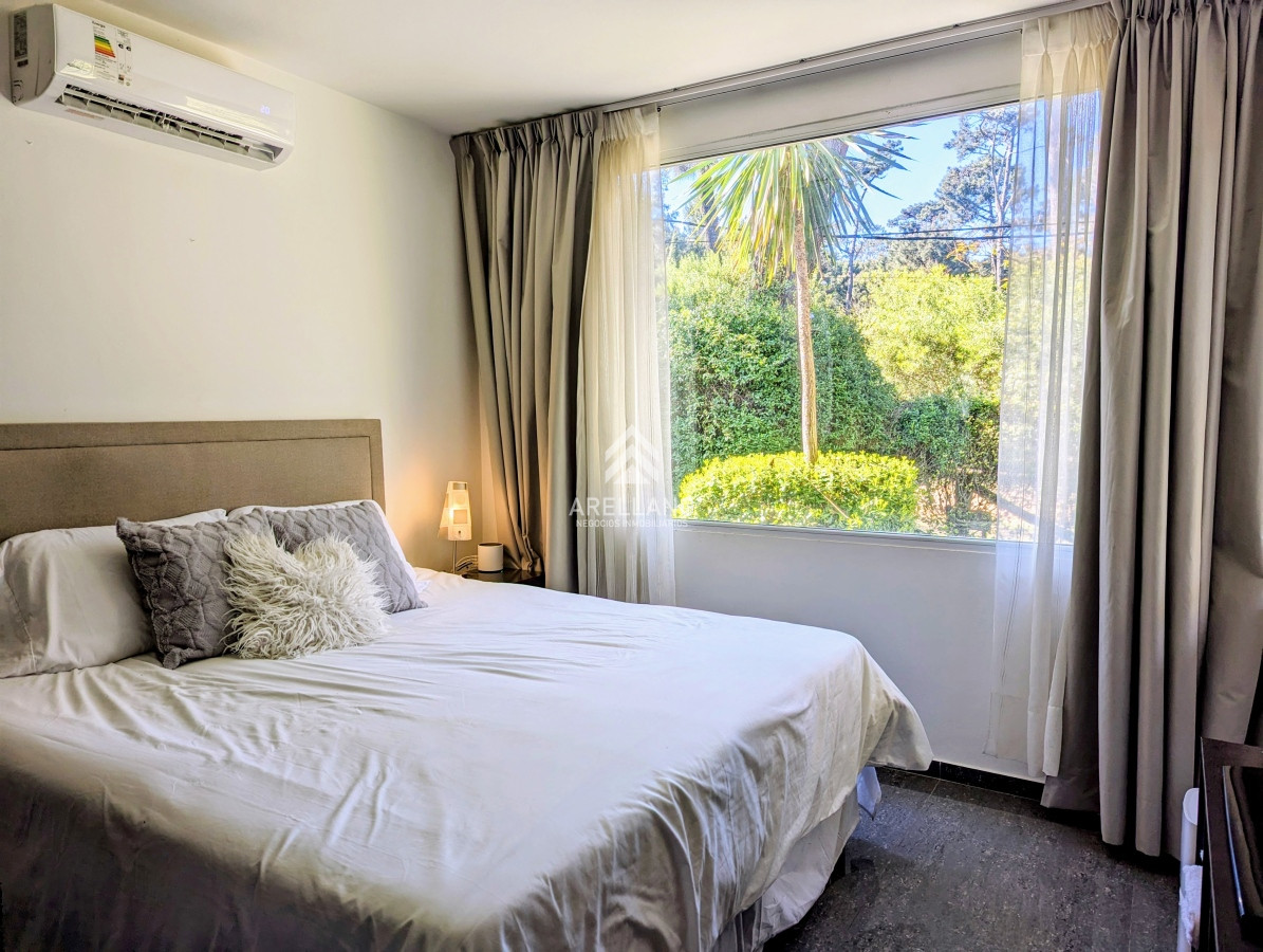 Casa ID.3534 - Casa en venta de 4 dormitorios en Punta del Este.