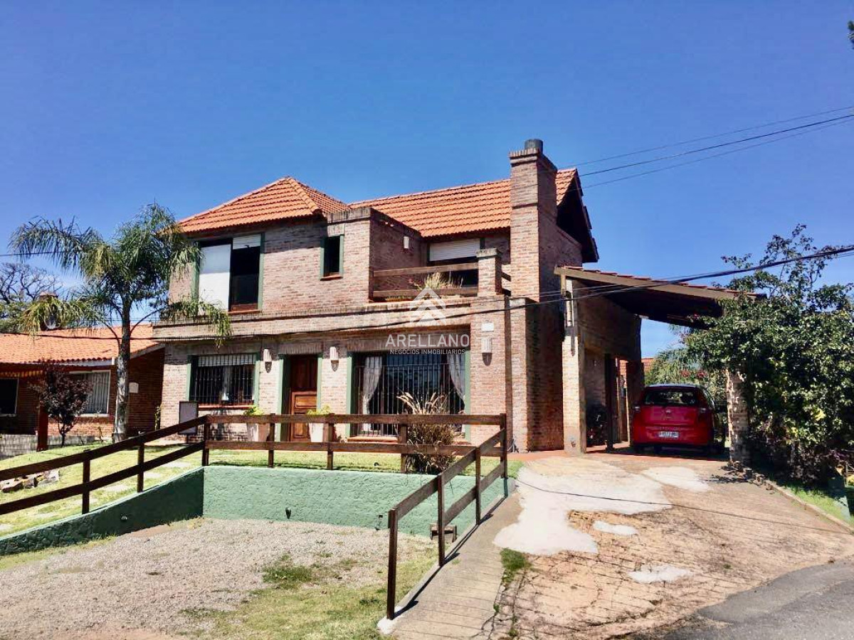 Casa ID.1292 - Venta casa 5 dormitorios 