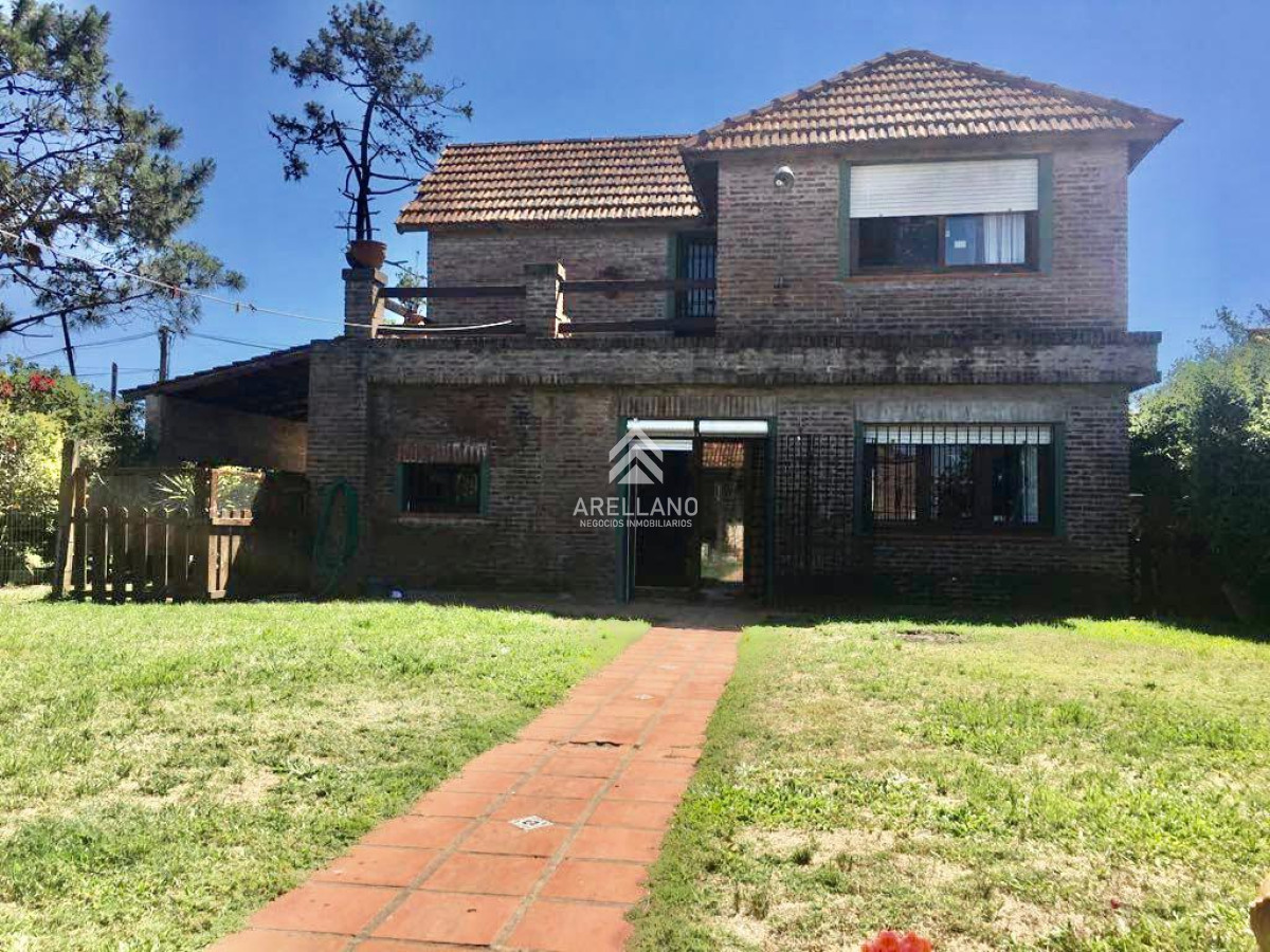 Casa ID.1292 - Venta casa 5 dormitorios 