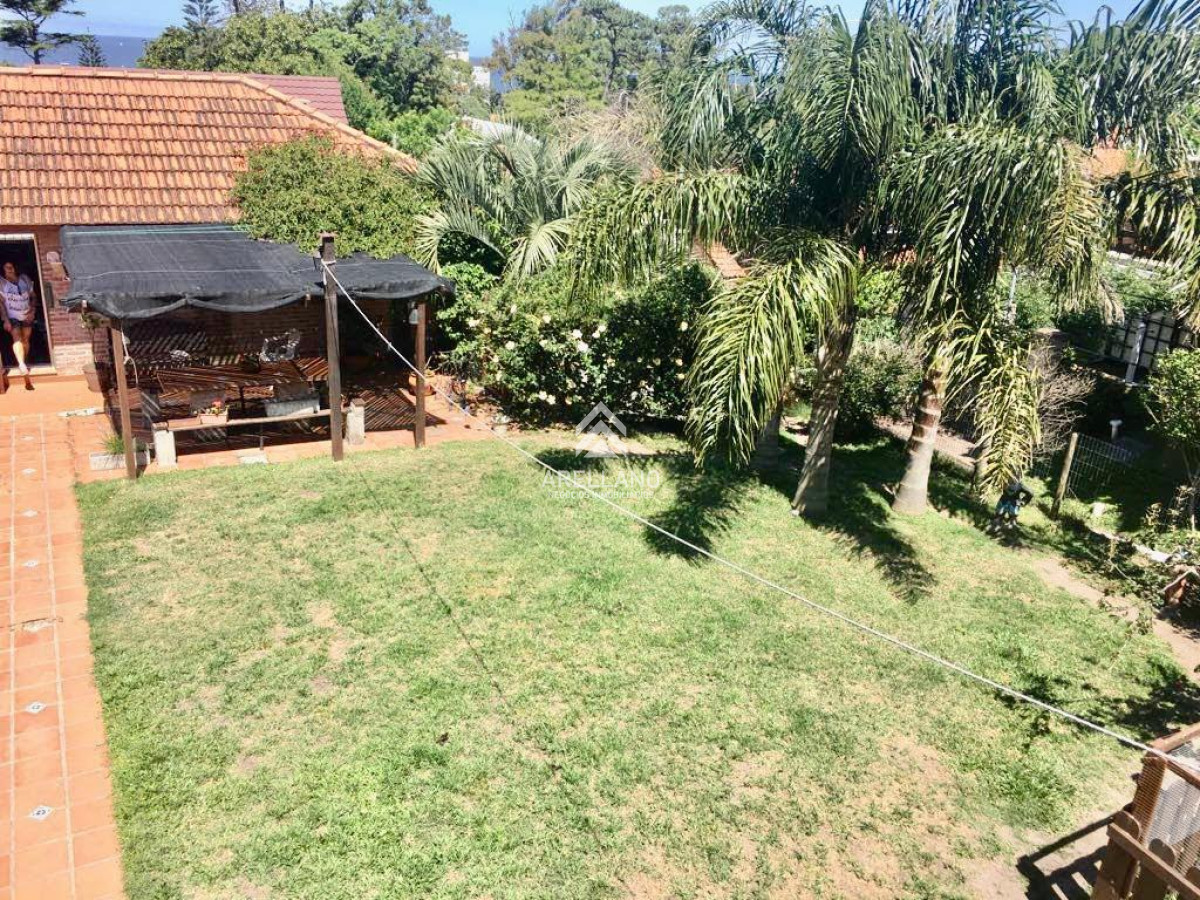 Casa ID.1292 - Venta casa 5 dormitorios 