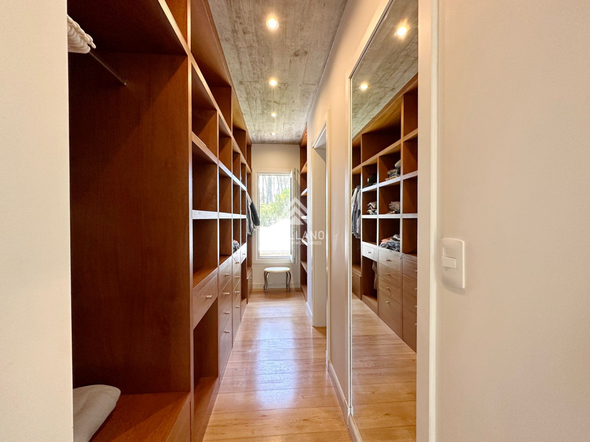 Casa ID.3332 - Casa en venta en zona Lugano