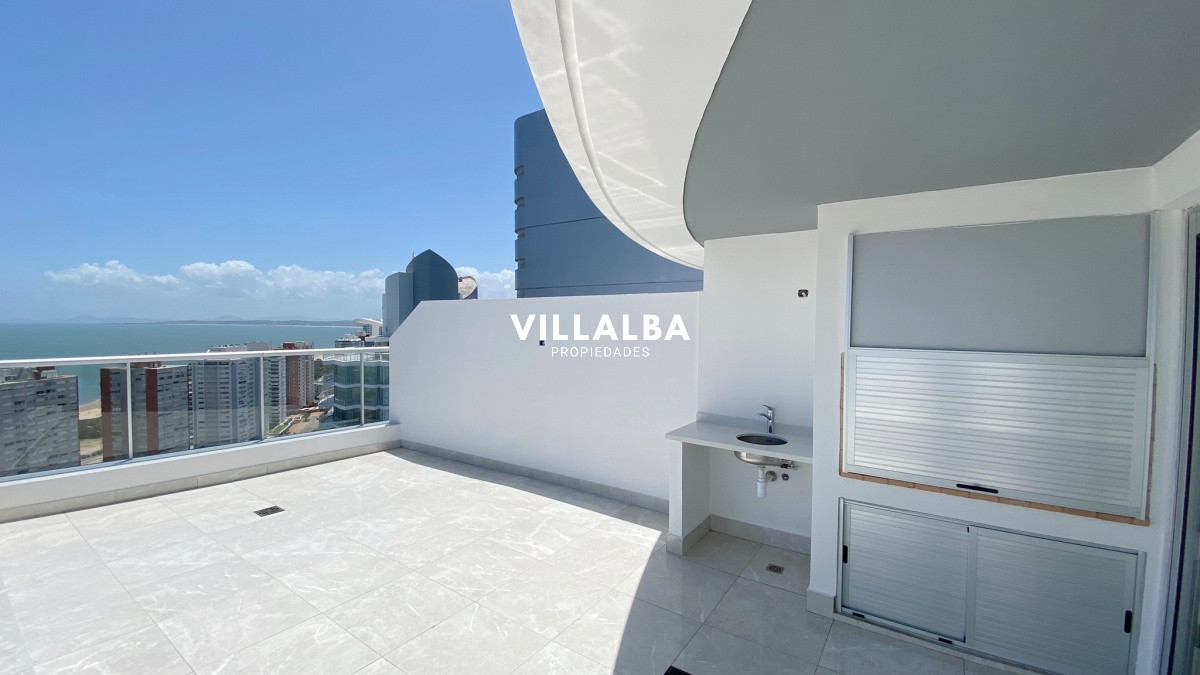 Apartamento ID.4303 - Apartamento en venta de 3 dormitorios en Miami Boulevard, Punta del Este.