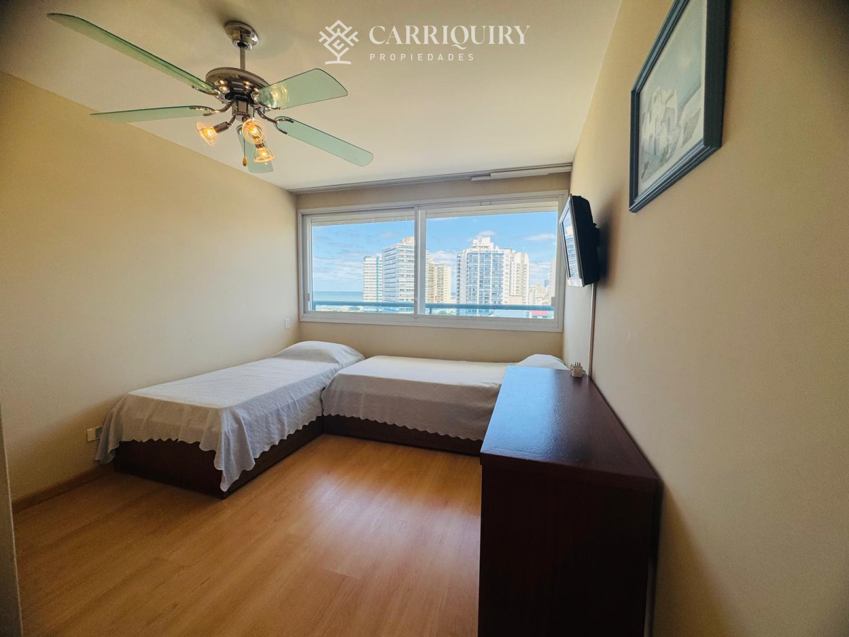 Apartamento ID.5730 - DEPARTAMENTO EN VENTA 3 DORMITORIOS EN TORRE NUEVA YORK, PUNTA DEL ESTE