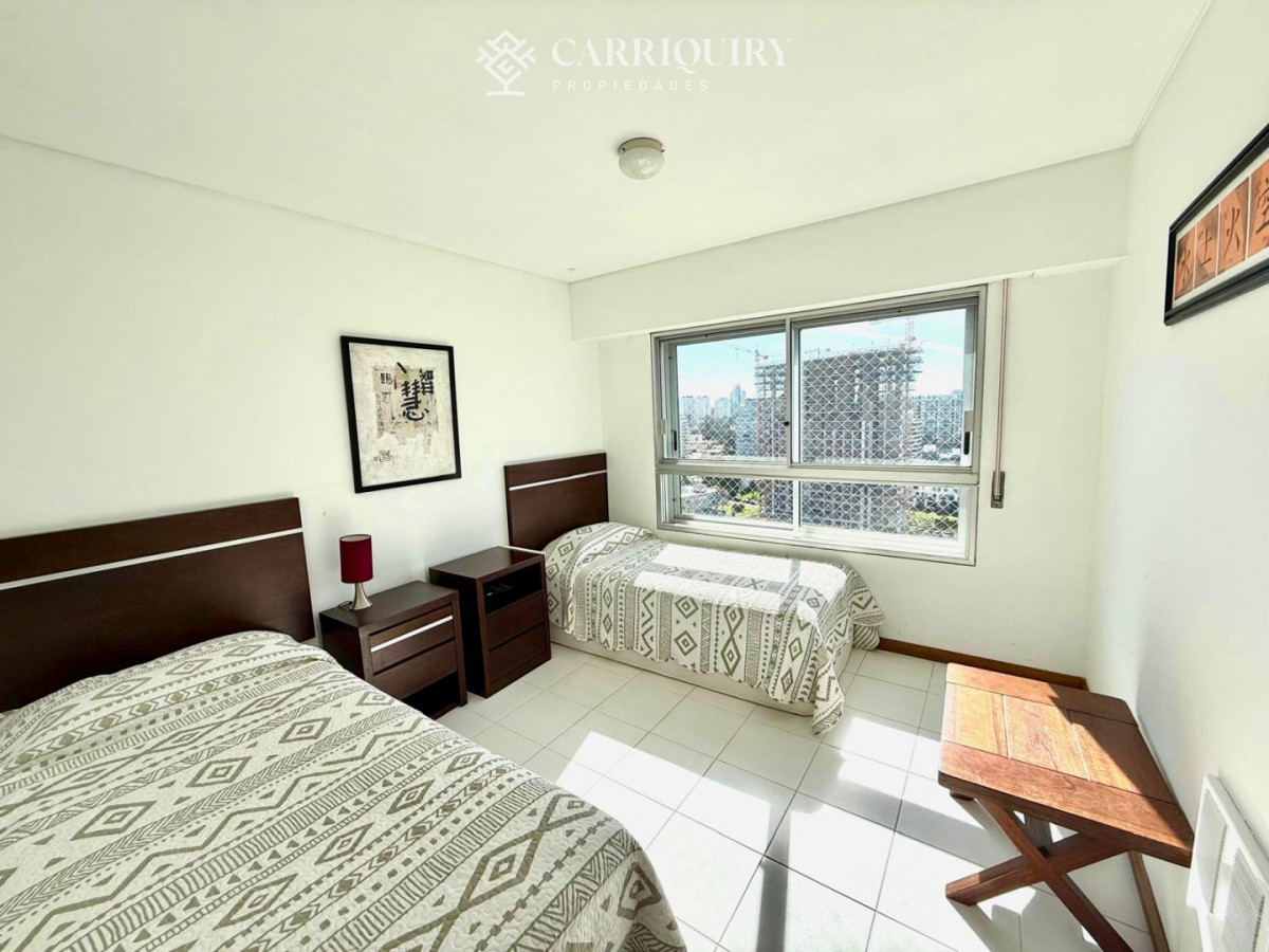 Apartamento ID.8438 - Apartamento de 4 Dormitorios en venta en Ocean Tower, Punta del Este.