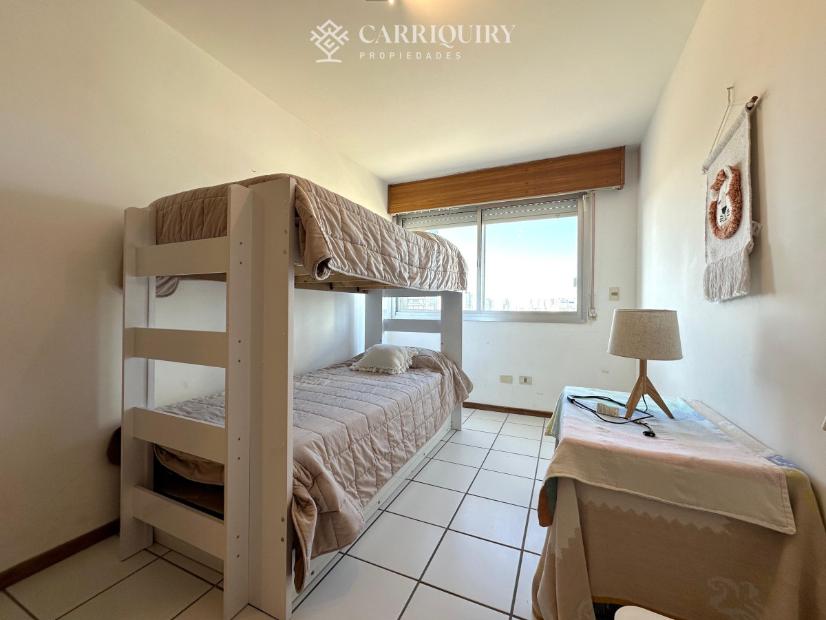 Apartamento ID.10075 - Espectacular penthouse en venta, Punta del Este.