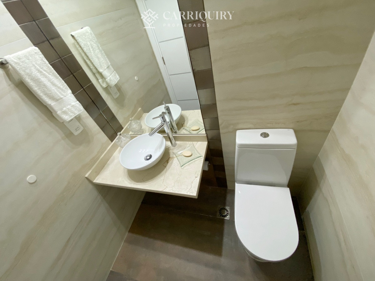 Apartamento ID.9448 - Apartamento en venta de 3 dormitorios en Miami Boulevard, Punta del Este.