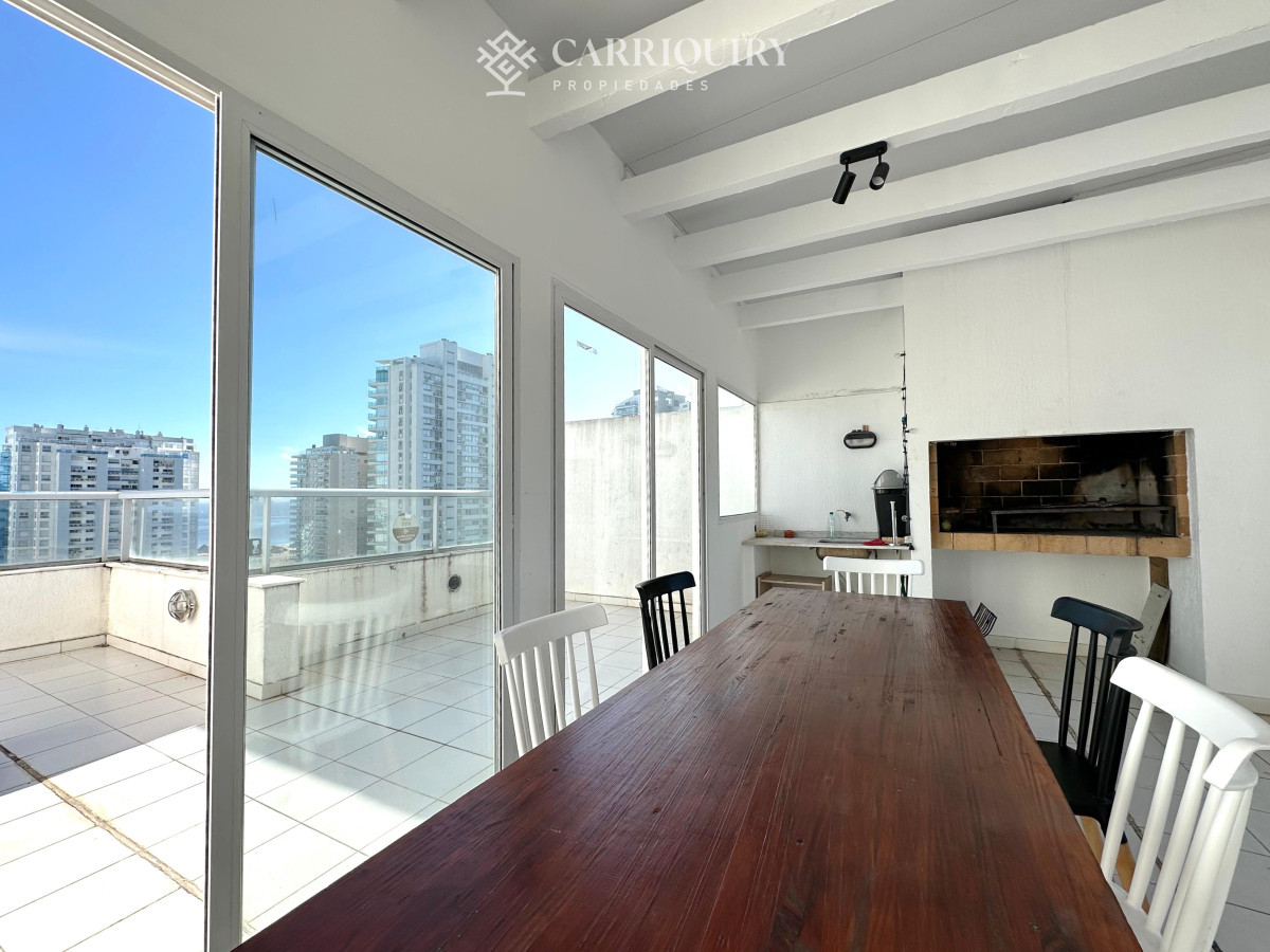 Apartamento ID.10075 - Espectacular penthouse en venta, Punta del Este.