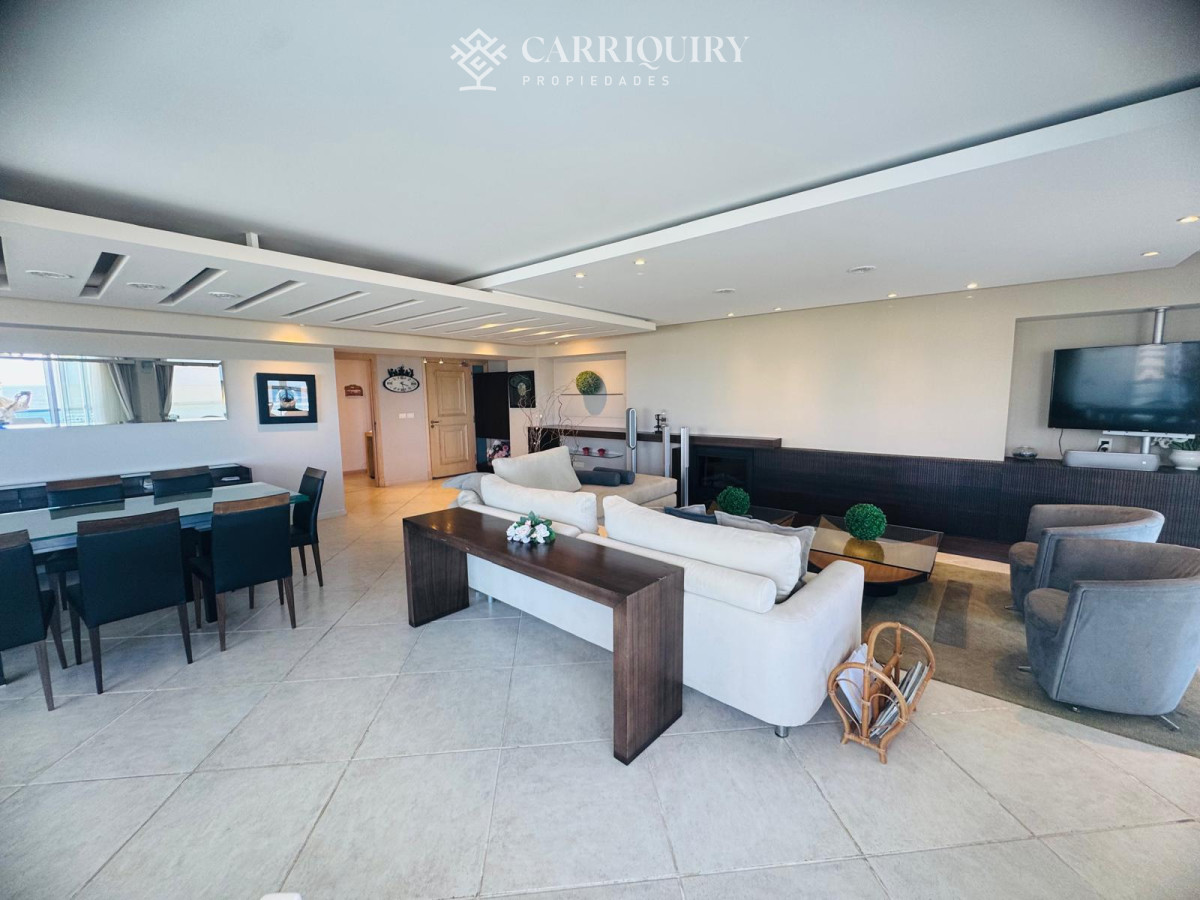 Apartamento ID.5730 - DEPARTAMENTO EN VENTA 3 DORMITORIOS EN TORRE NUEVA YORK, PUNTA DEL ESTE