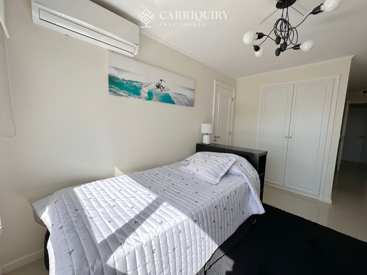 Apartamento ID.8399 - Apartamento en venta de 3 dormitorios en torre Imperiale, Punta del Este.