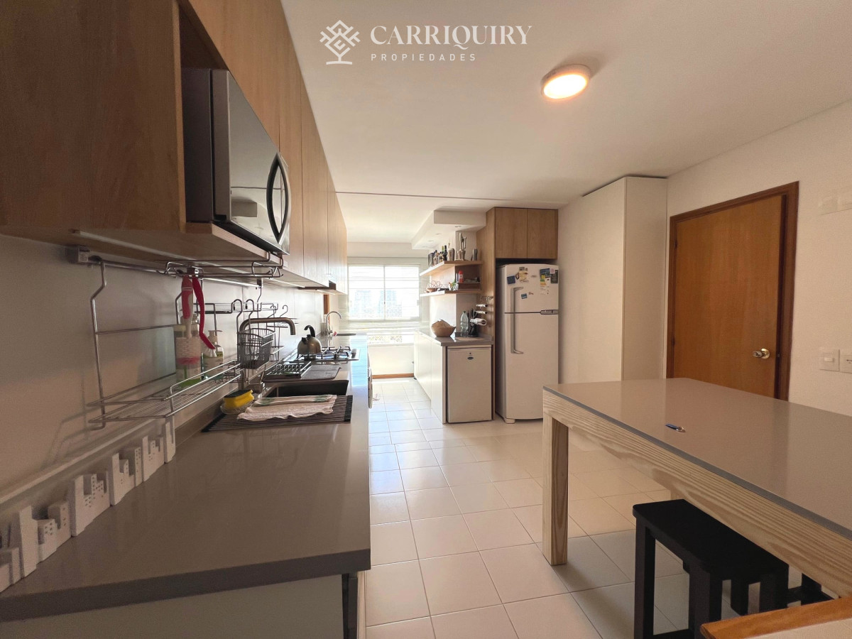 Apartamento ID.8438 - Apartamento de 4 Dormitorios en venta en Ocean Tower, Punta del Este.