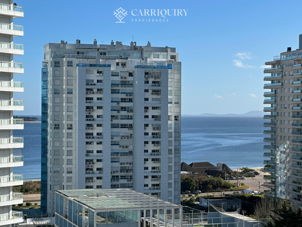 Apartamento ID.10075 - Espectacular penthouse en venta, Punta del Este.