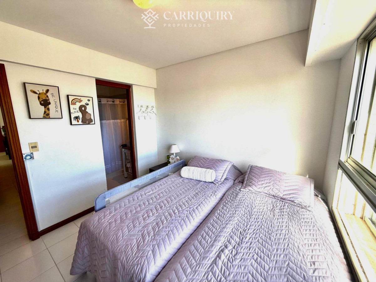 Apartamento ID.8438 - Apartamento de 4 Dormitorios en venta en Ocean Tower, Punta del Este.