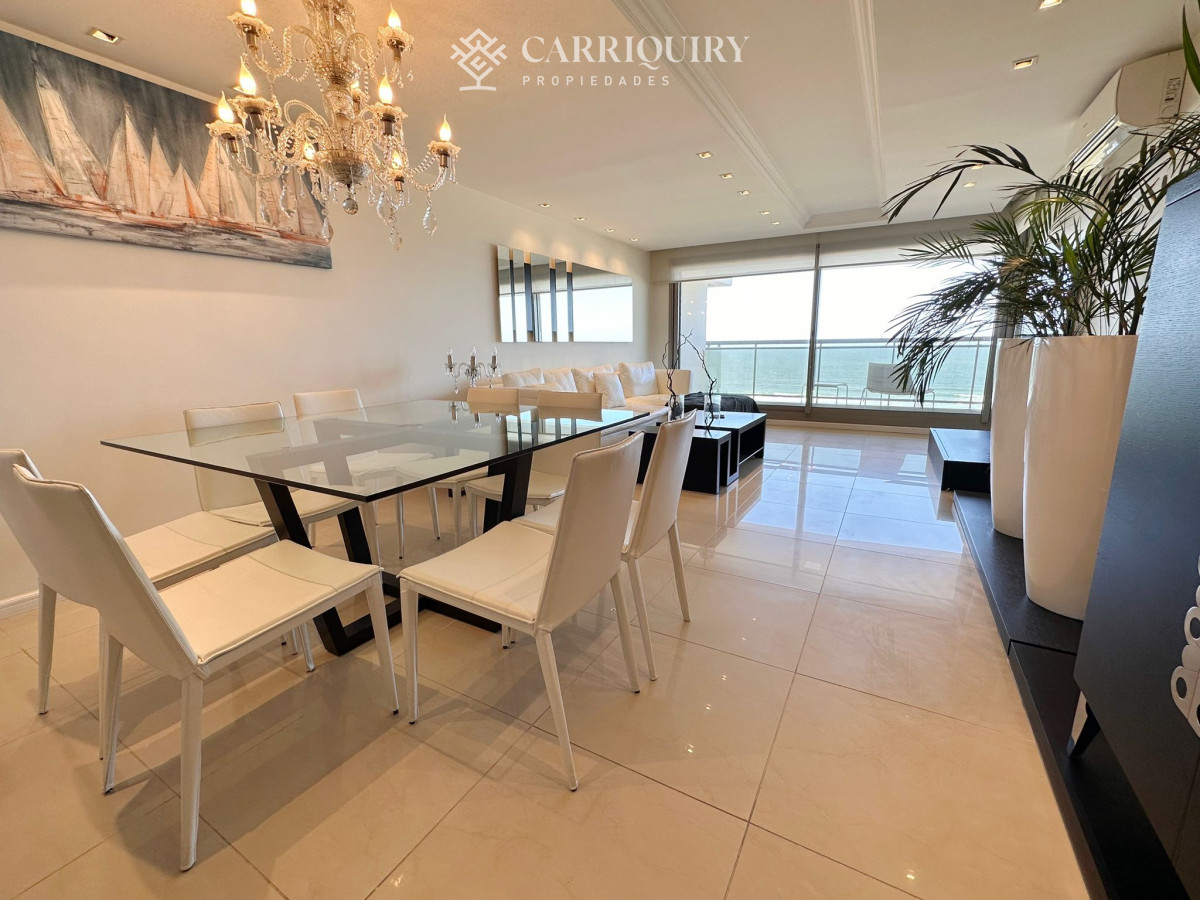 Apartamento ID.8399 - Apartamento en venta de 3 dormitorios en torre Imperiale, Punta del Este.