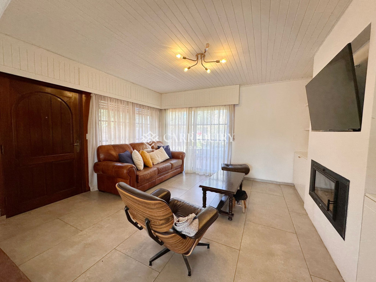 Casa ID.6843 - Casa en Venta de 3 Dormitorios, zona para vivir todo el año