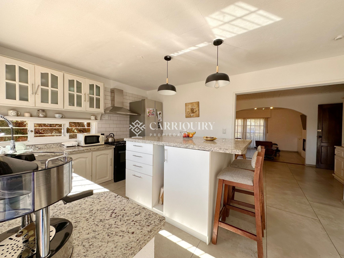Casa ID.6843 - Casa en Venta de 3 Dormitorios, zona para vivir todo el año