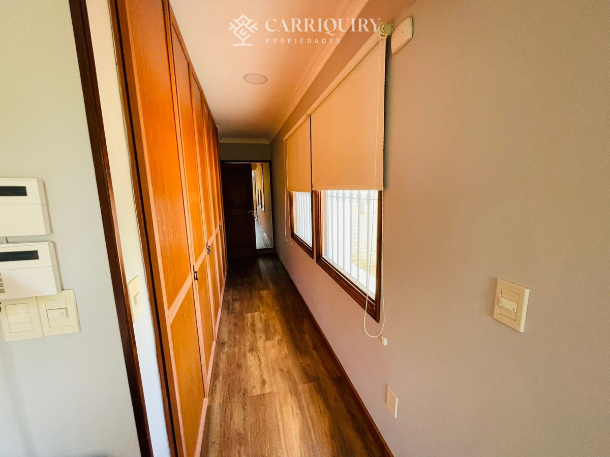 Casa ID.5715/Alquiler-de-casa-en-manantiales-de-3-dormitorios-y-2-baños.-Piscina-y-parrillero - CASA DE 4 DORMITORIOS EN ALQUILER TEMPORARIO