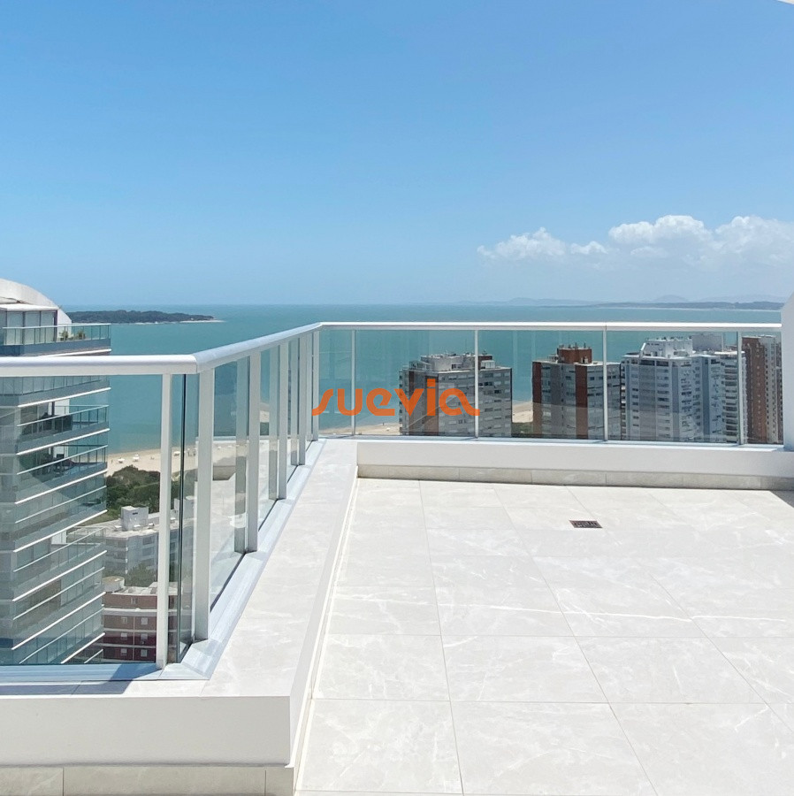 Apartamento ID.5143 - Apartamento en venta de 3 dormitorios en Miami Boulevard, Punta del Este.