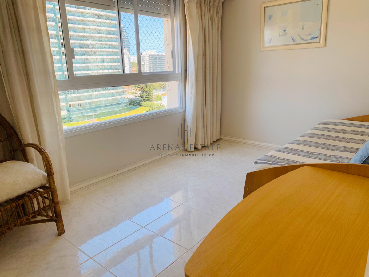 Apartamento ID.2136 - DEPARTAMENTO 3 DORMITORIOS EN CORAL TOWER, MANSA, PUNTA DEL ESTE