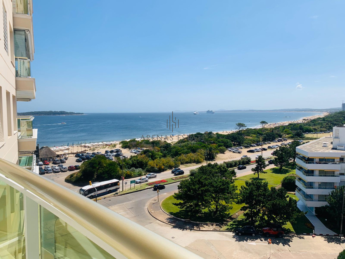Apartamento ID.2136 - DEPARTAMENTO 3 DORMITORIOS EN CORAL TOWER, MANSA, PUNTA DEL ESTE
