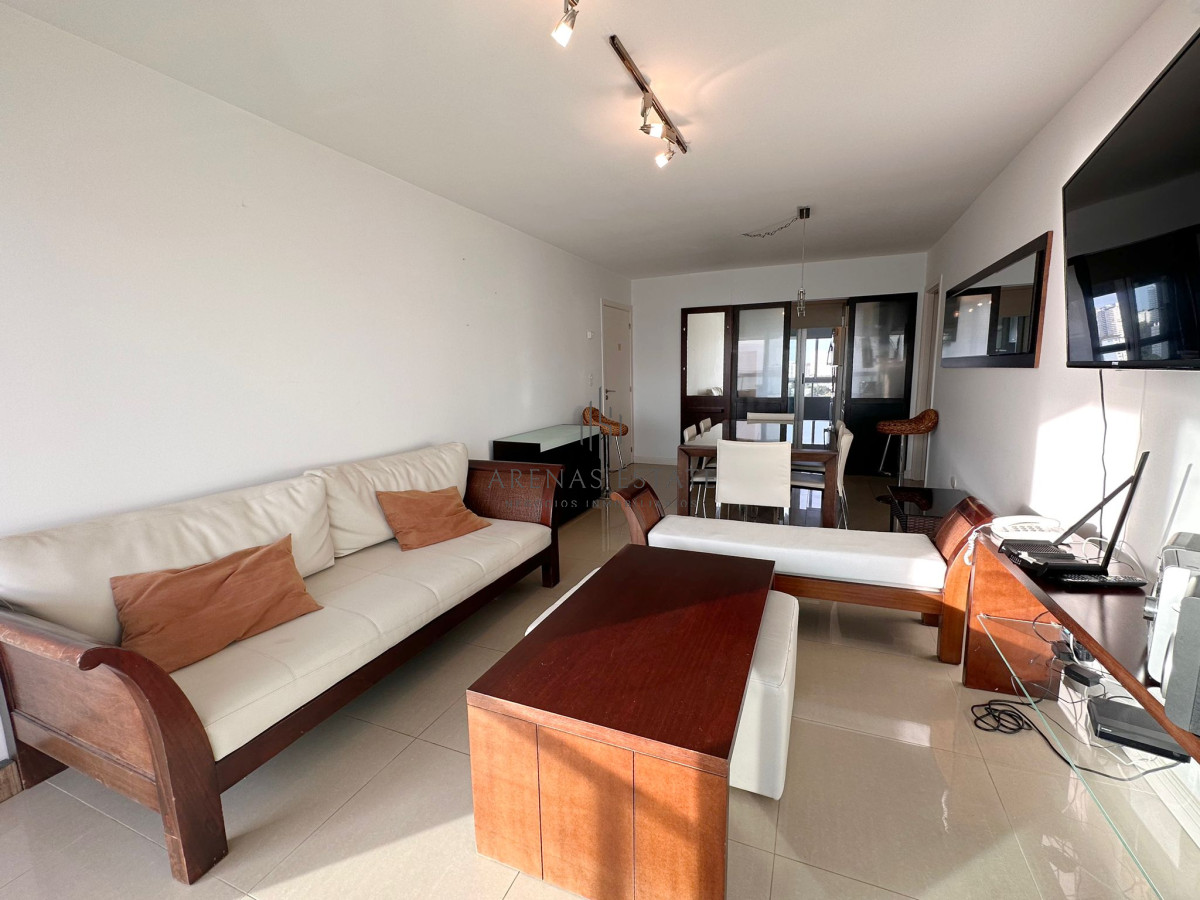 Apartamento ID.3185 - Departamento en Venta de 2 Dormitorios en Gala Tower , Punta del Este