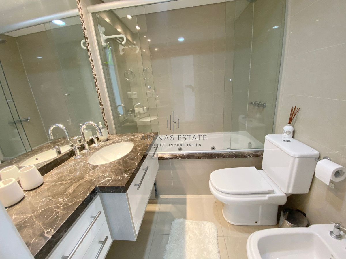 Apartamento ID.2595 - DEPARTAMENTO EN PISO ALTO EN CASINO TOWER