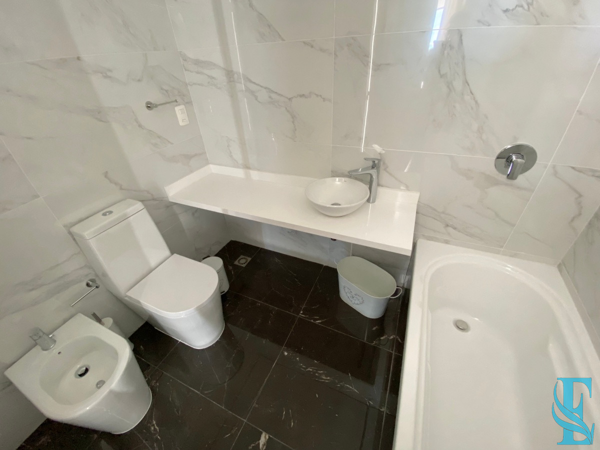 Apartamento ID.121 - Hermoso Penthouse en Playa Mansa