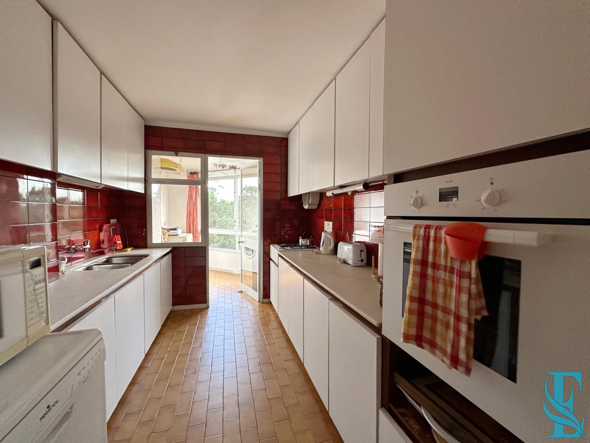 Apartamento ID.358 - Departamento de 3 dormitorios mas dependencia de servicio en edificio Bora Bora, Roosevelt Punta del Este
