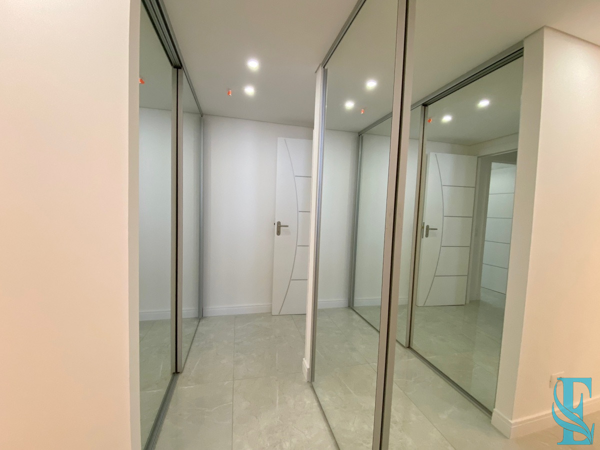 Apartamento ID.121 - Hermoso Penthouse en Playa Mansa