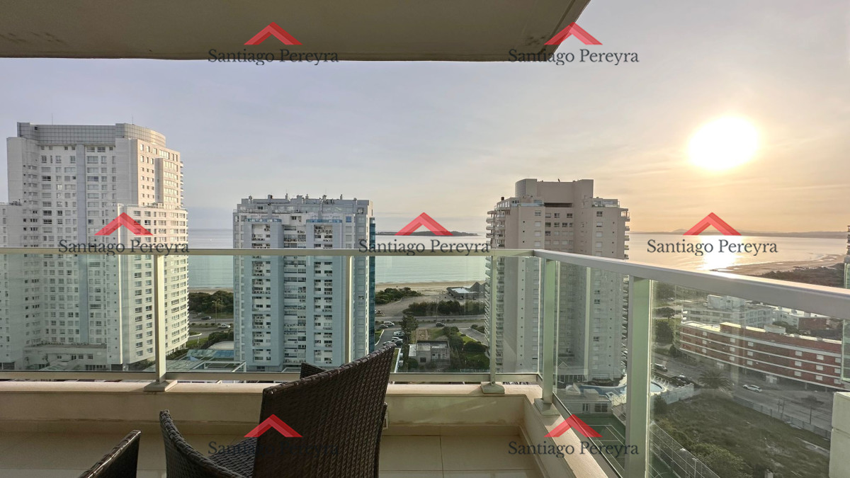 Apartamento ID.15863 - Apartamento en venta de 2 dormitorios en Gala Tower, Punta del Este.