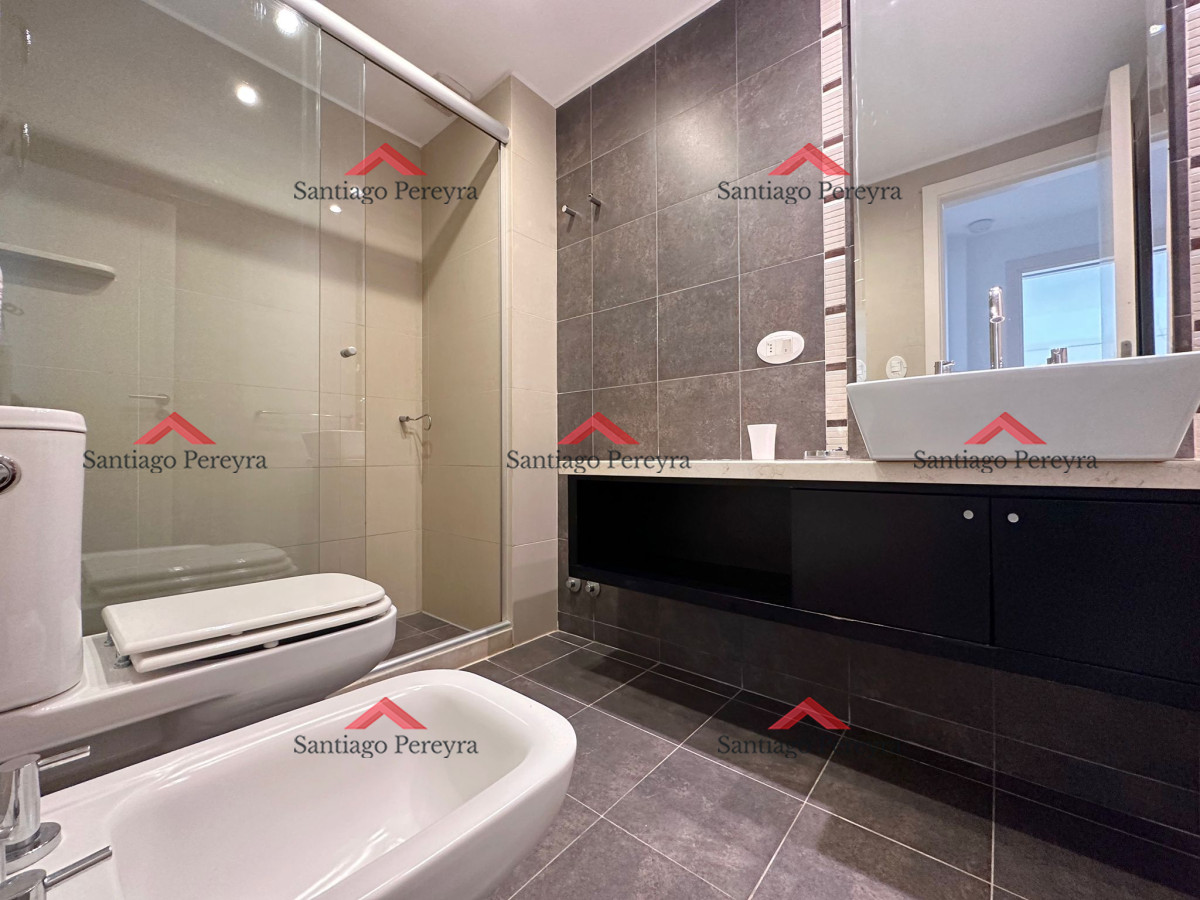 Apartamento ID.15863 - Apartamento en venta de 2 dormitorios en Gala Tower, Punta del Este.