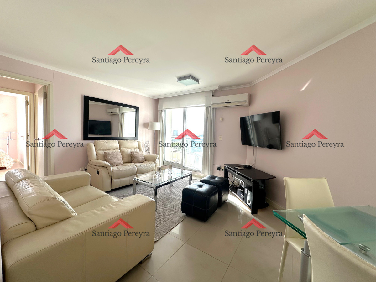 Apartamento ID.15445 - Departamento en Venta de 2 Dormitorios en Ocean Drive, Punta del Este